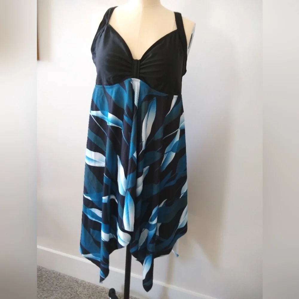 NWT 2 PC Elegant Black and Blue Women's Swimwear Dress Tankini With Bottoms XL - Picture 3 of 10